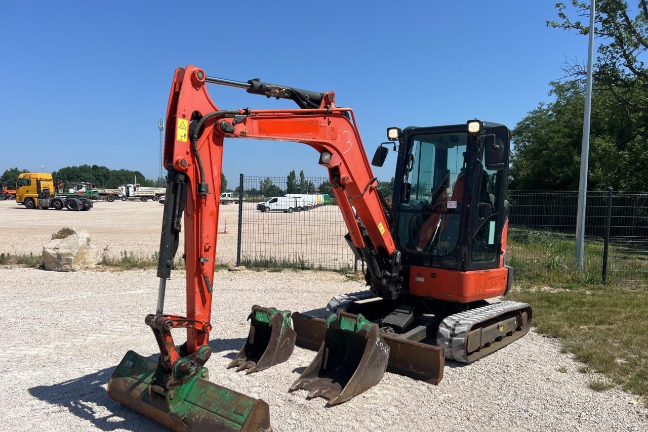 kubota.u36.4 (1)
